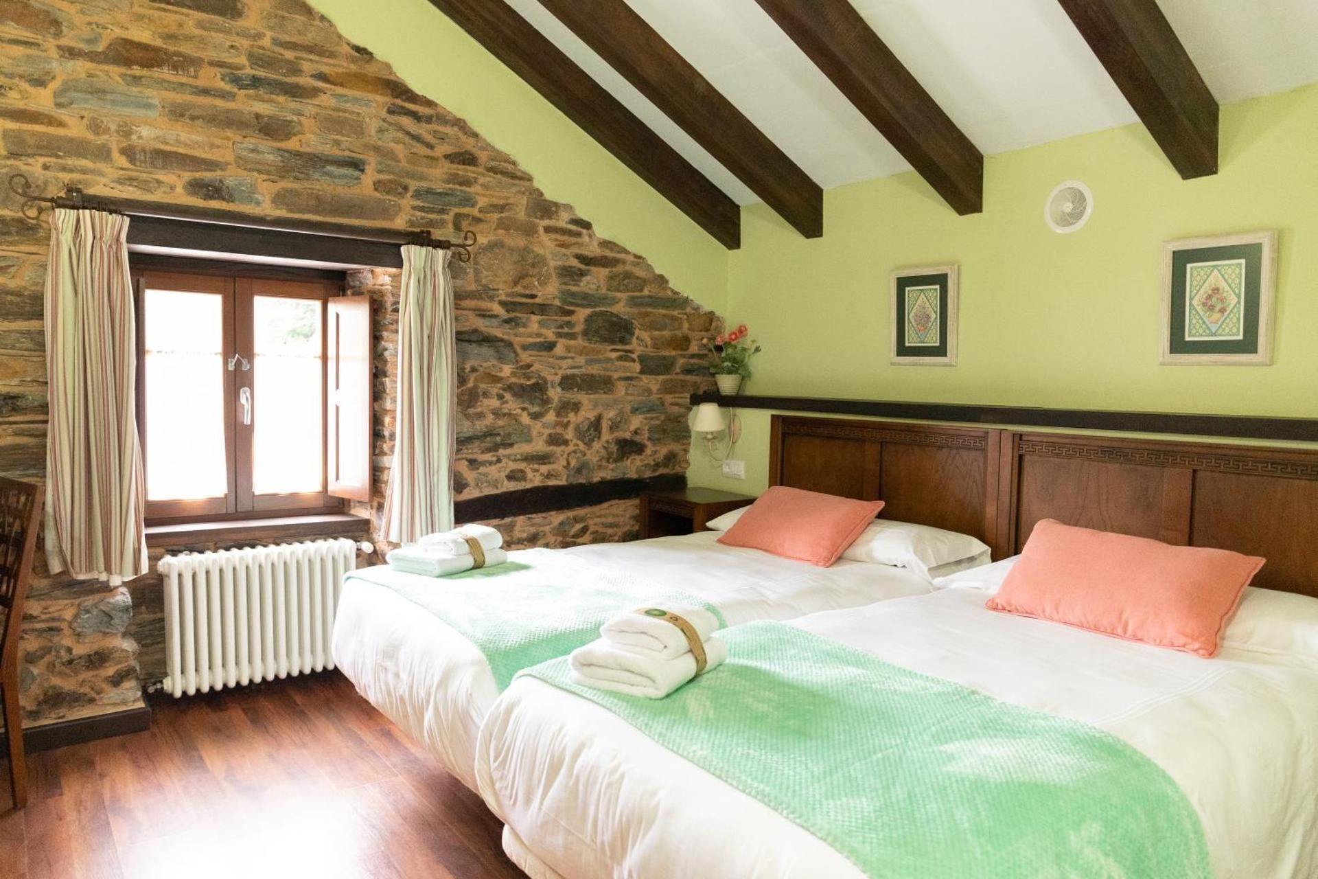 Classic Quadruple Room