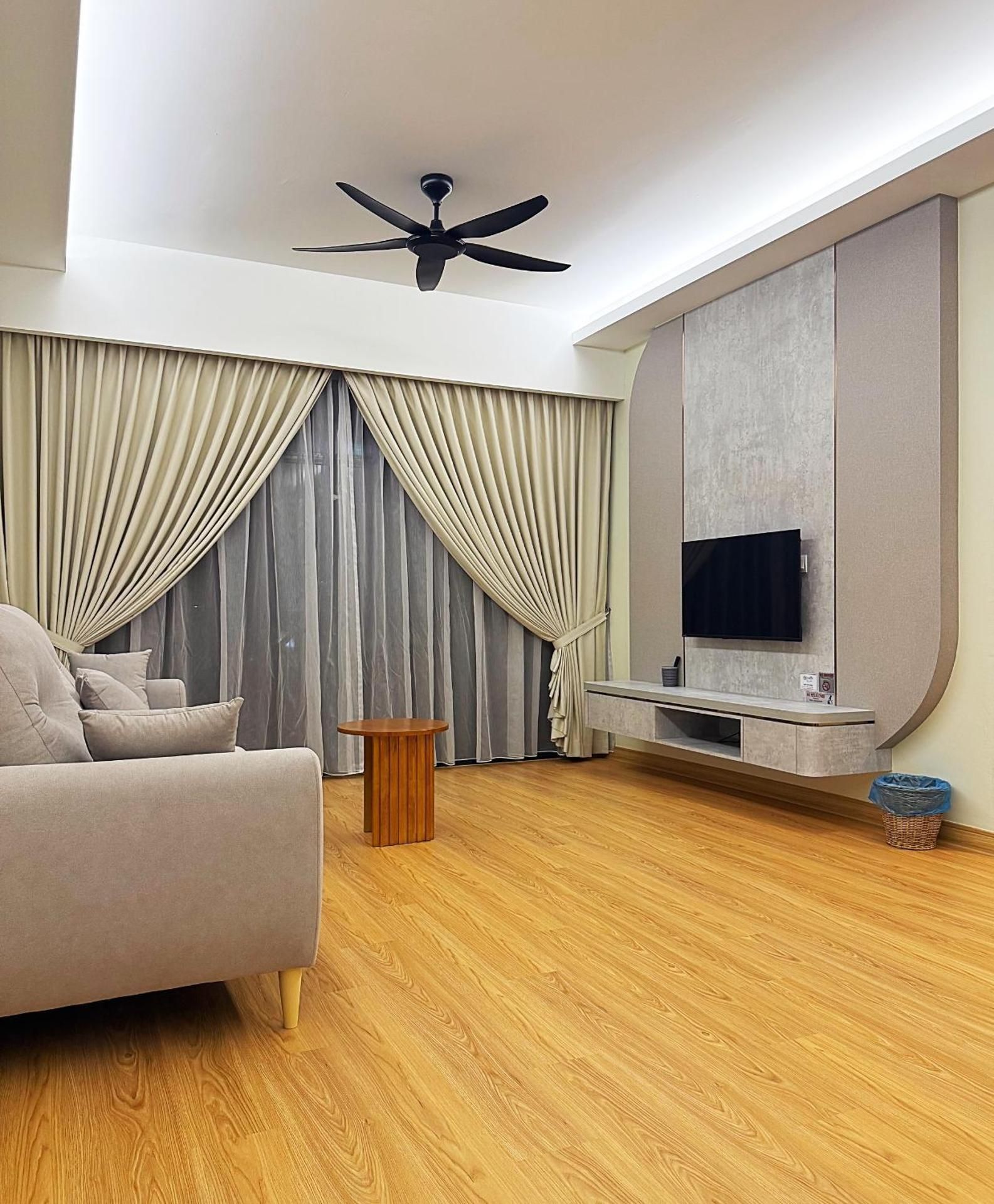 Three-Bedroom Apartment with View