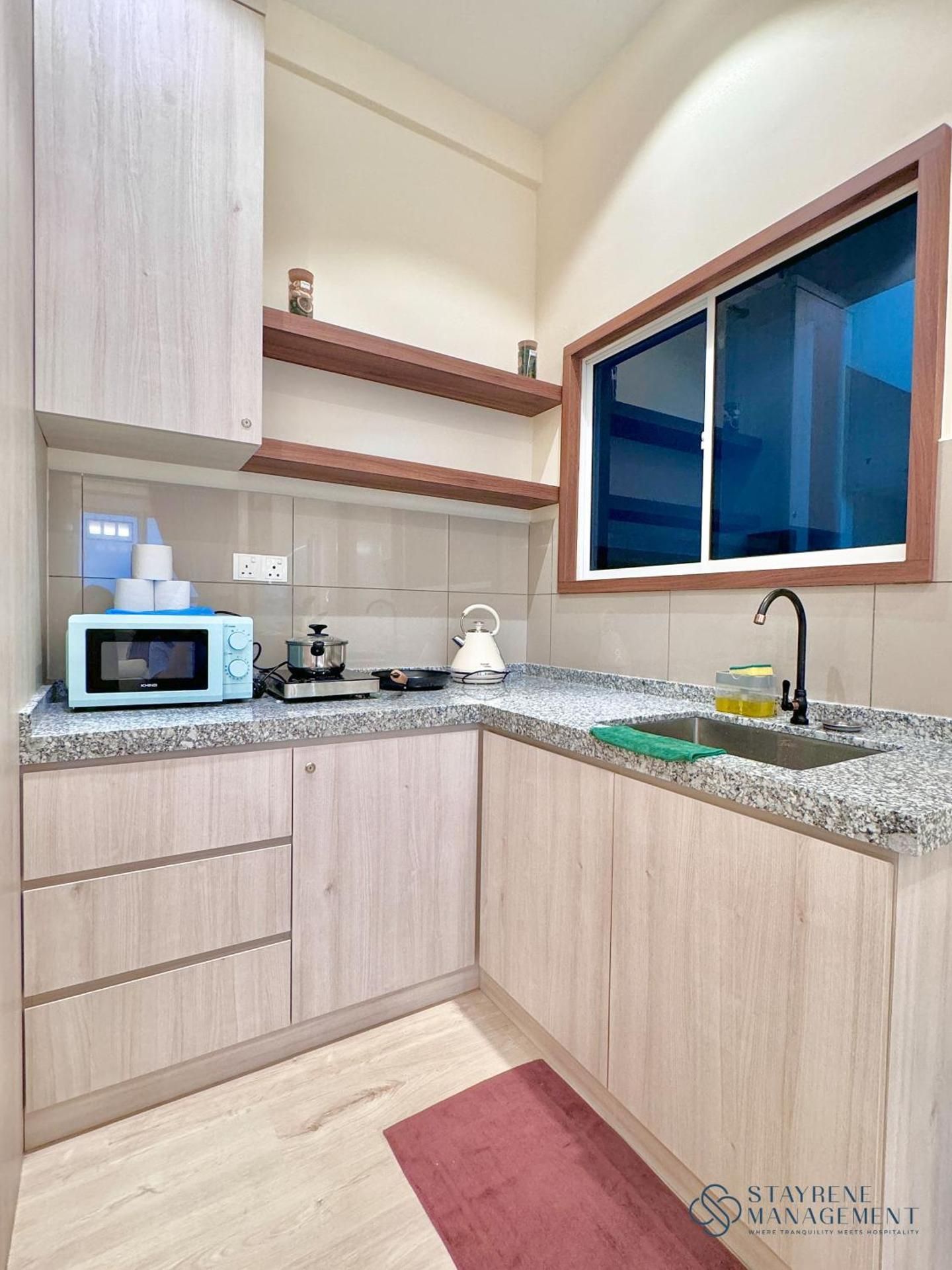 Two-Bedroom Ocean View Apartment