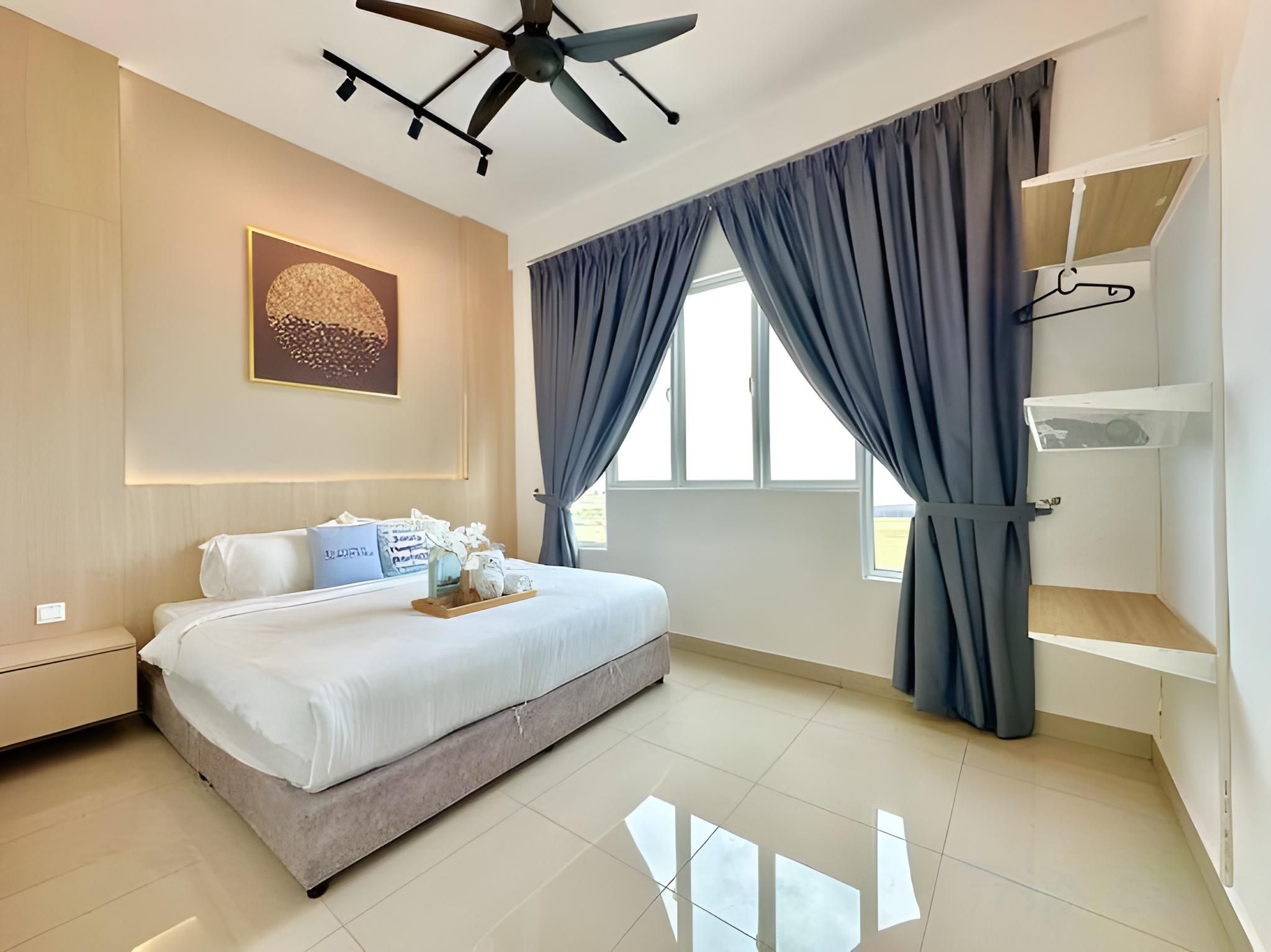 2-Bedroom Sea View Apartment