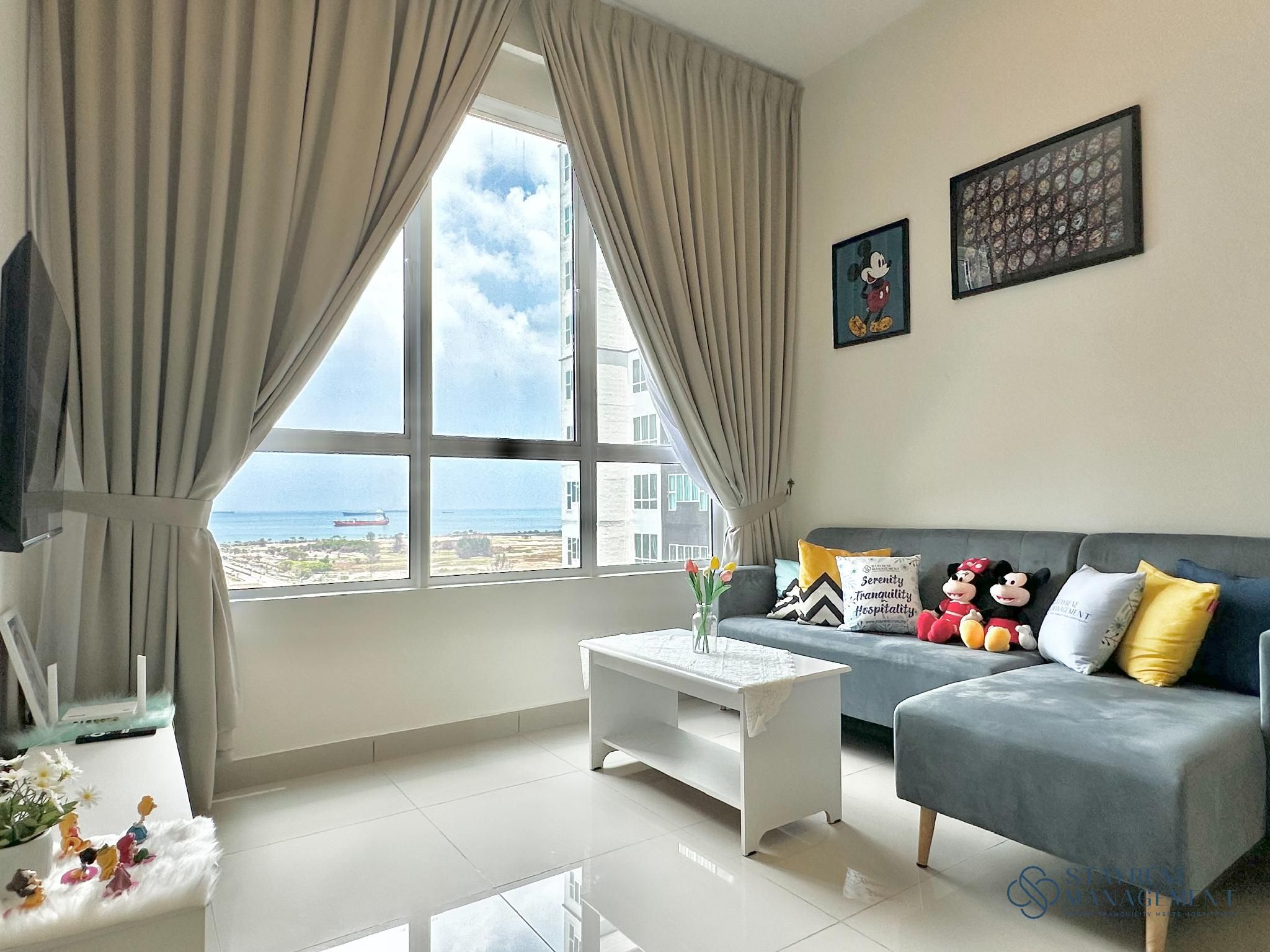 2 Bedroom Family Room