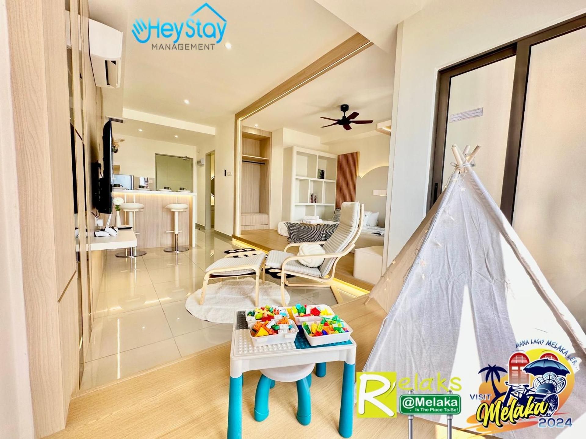 Studio Apartment with Sea View