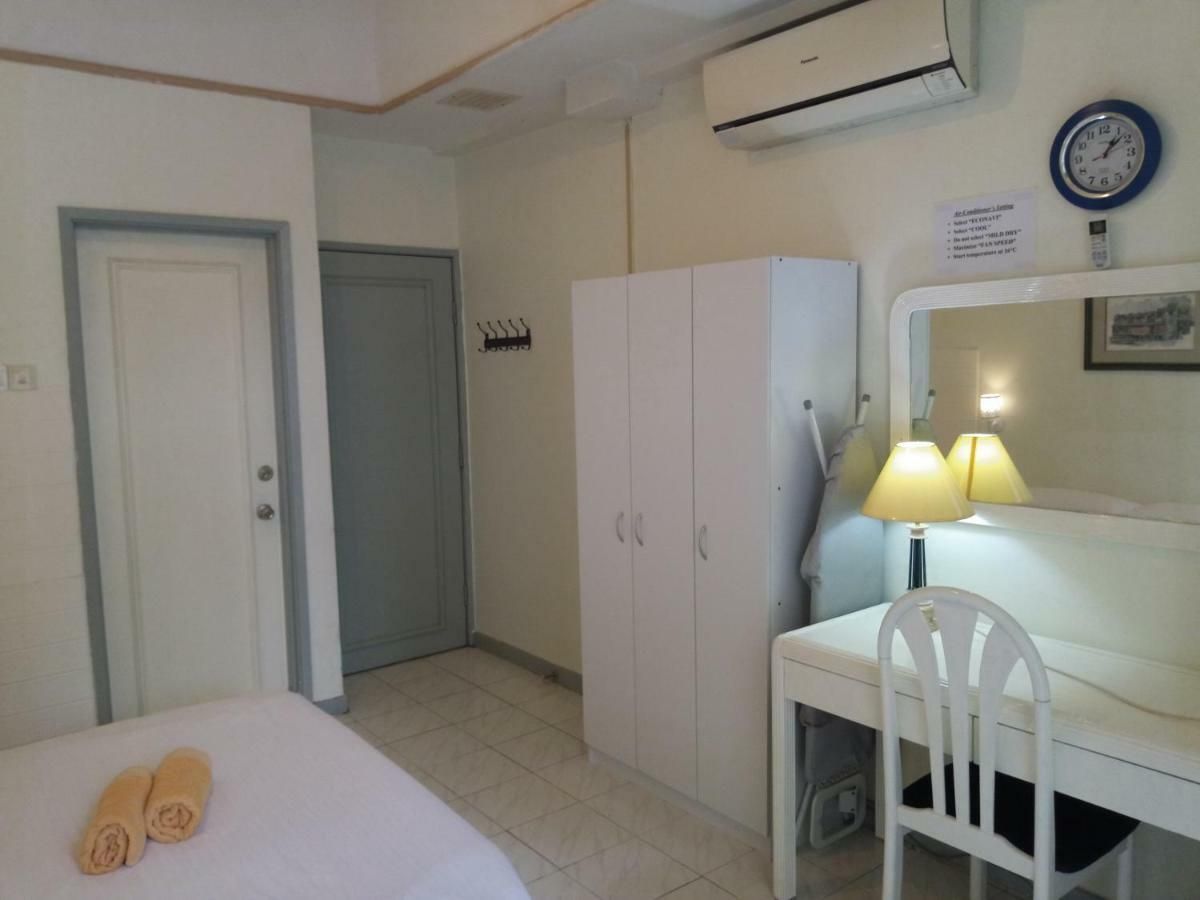 Anastays @ Costa Mahkota Premier Luxe Apartments, Melaka 1 Bedroom Duplex Suite - Pool-Garden View 2