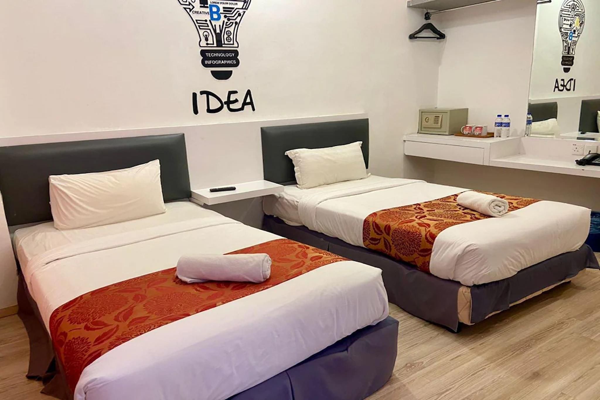 Deluxe Twin Room