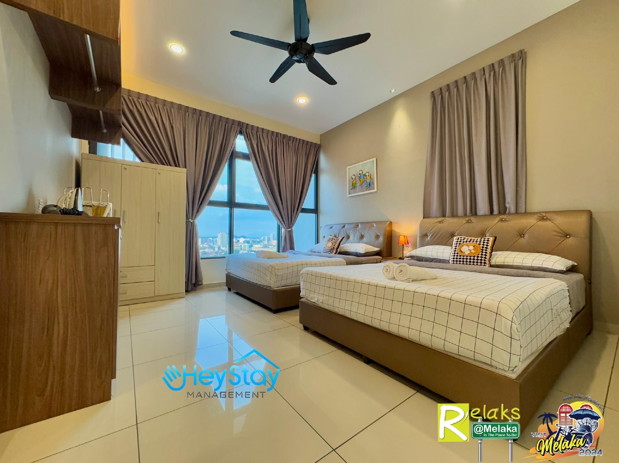 1 Bed Room Suite with Living area