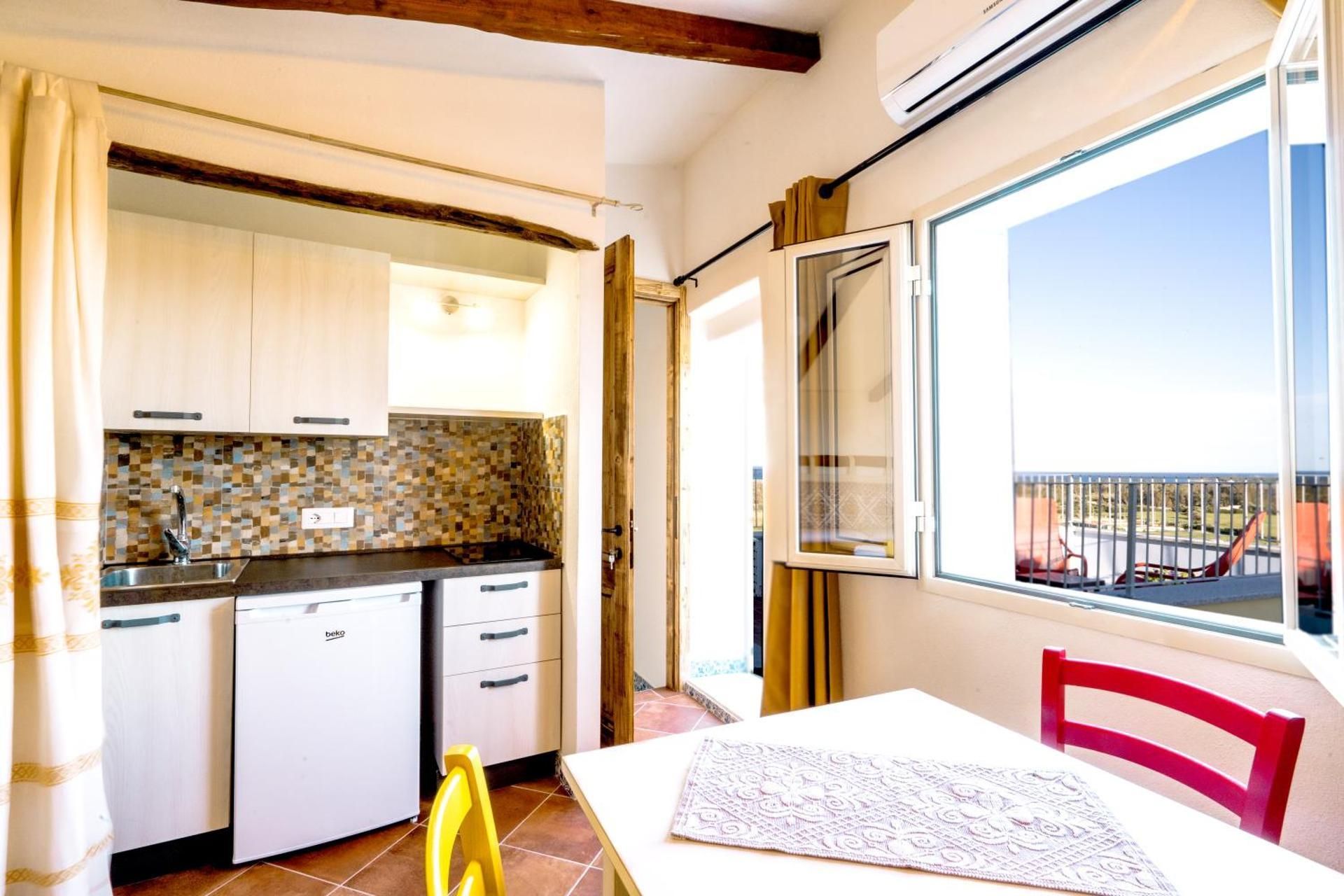 Studio with Terrace