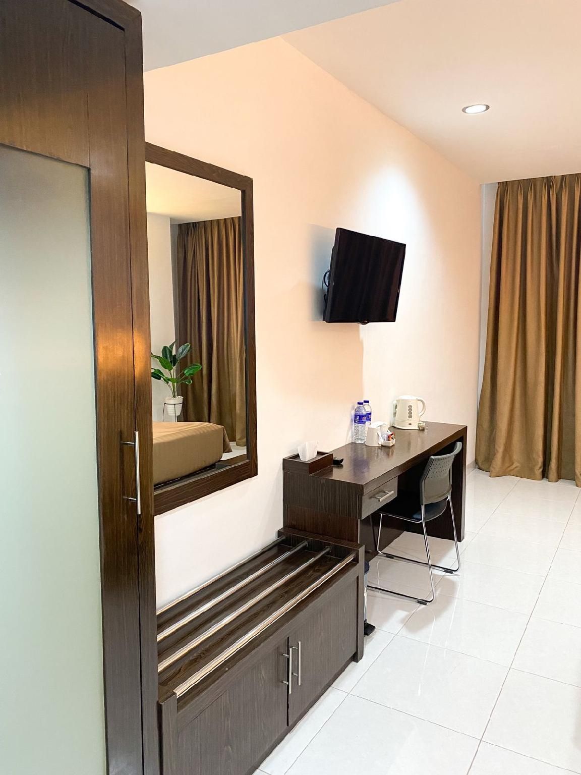 Mor Living Hotel Superior Twin - Breakfast 3