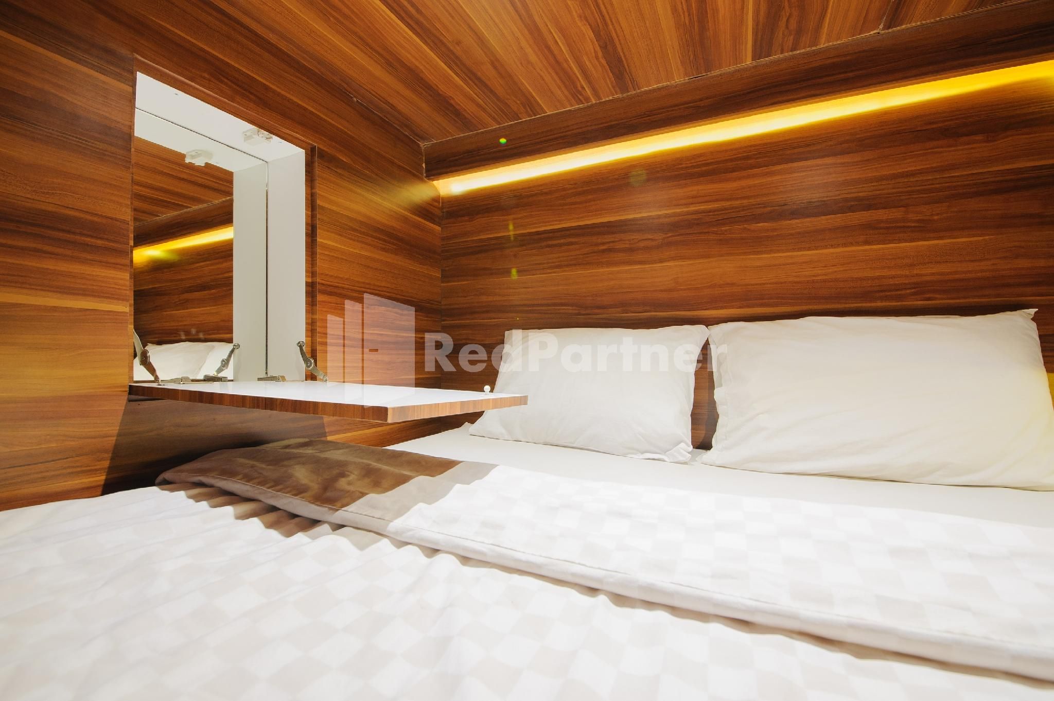 Double shared bathroom