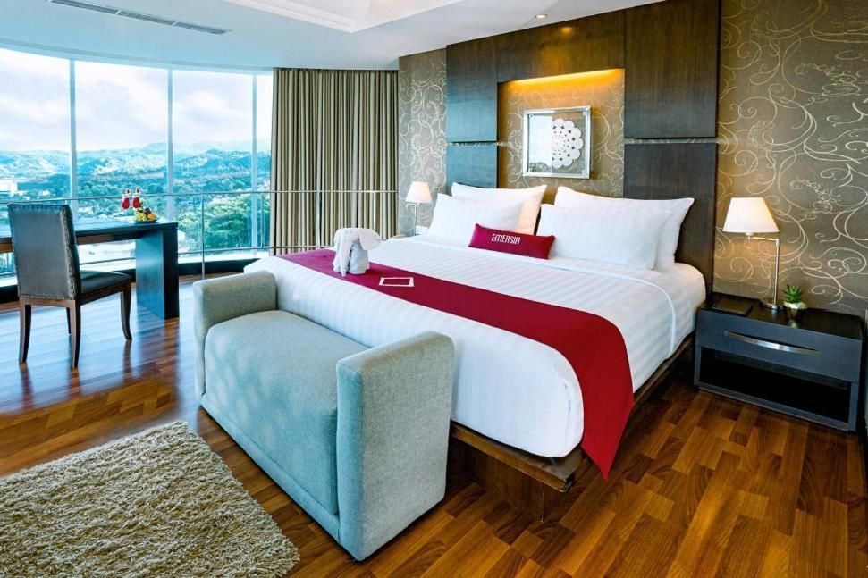 Suite with Sea View