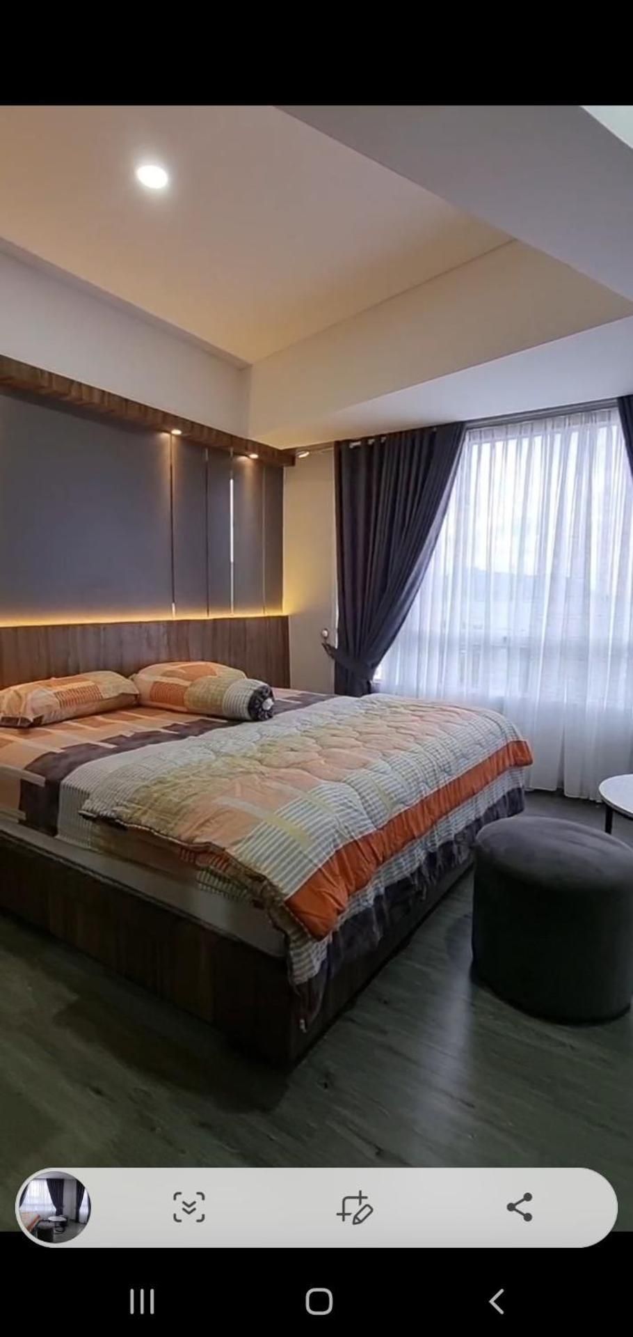 One-Bedroom Apartment with Balcony and Sea View