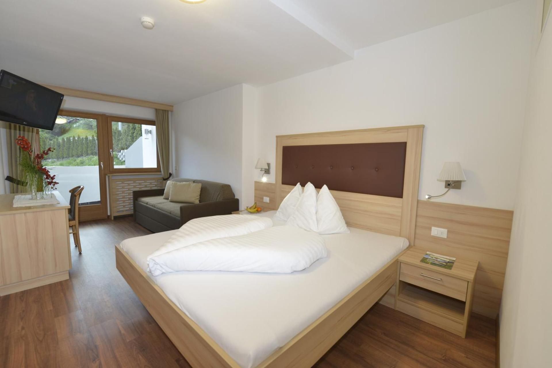 Economy Double Room