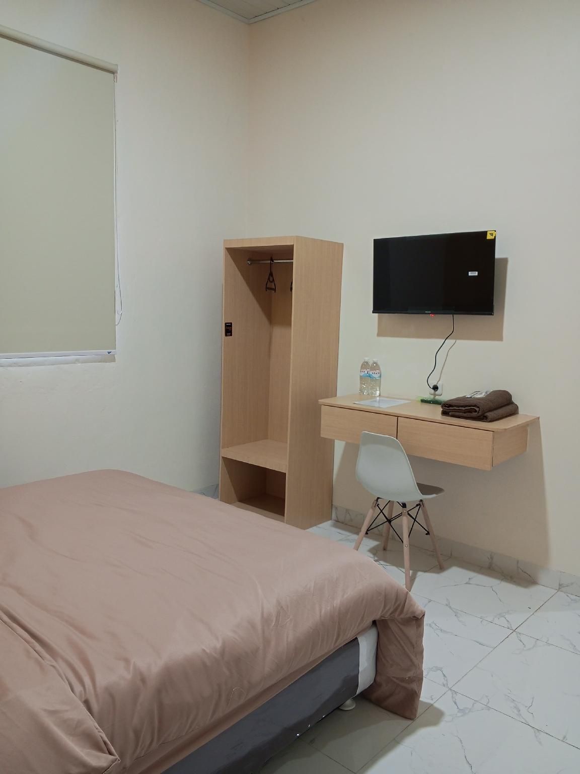 amenity (guest room)