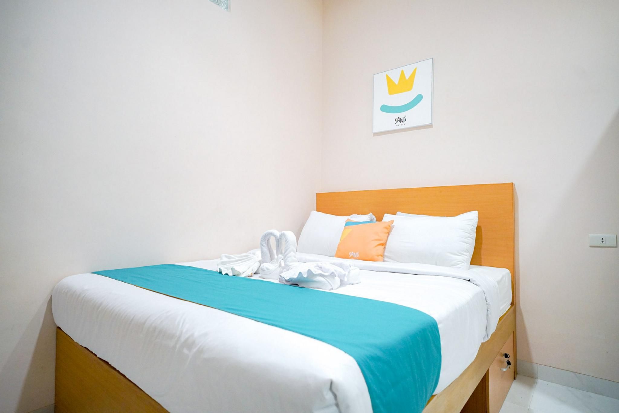 Sans Bougenville Lampung Standard Room 3