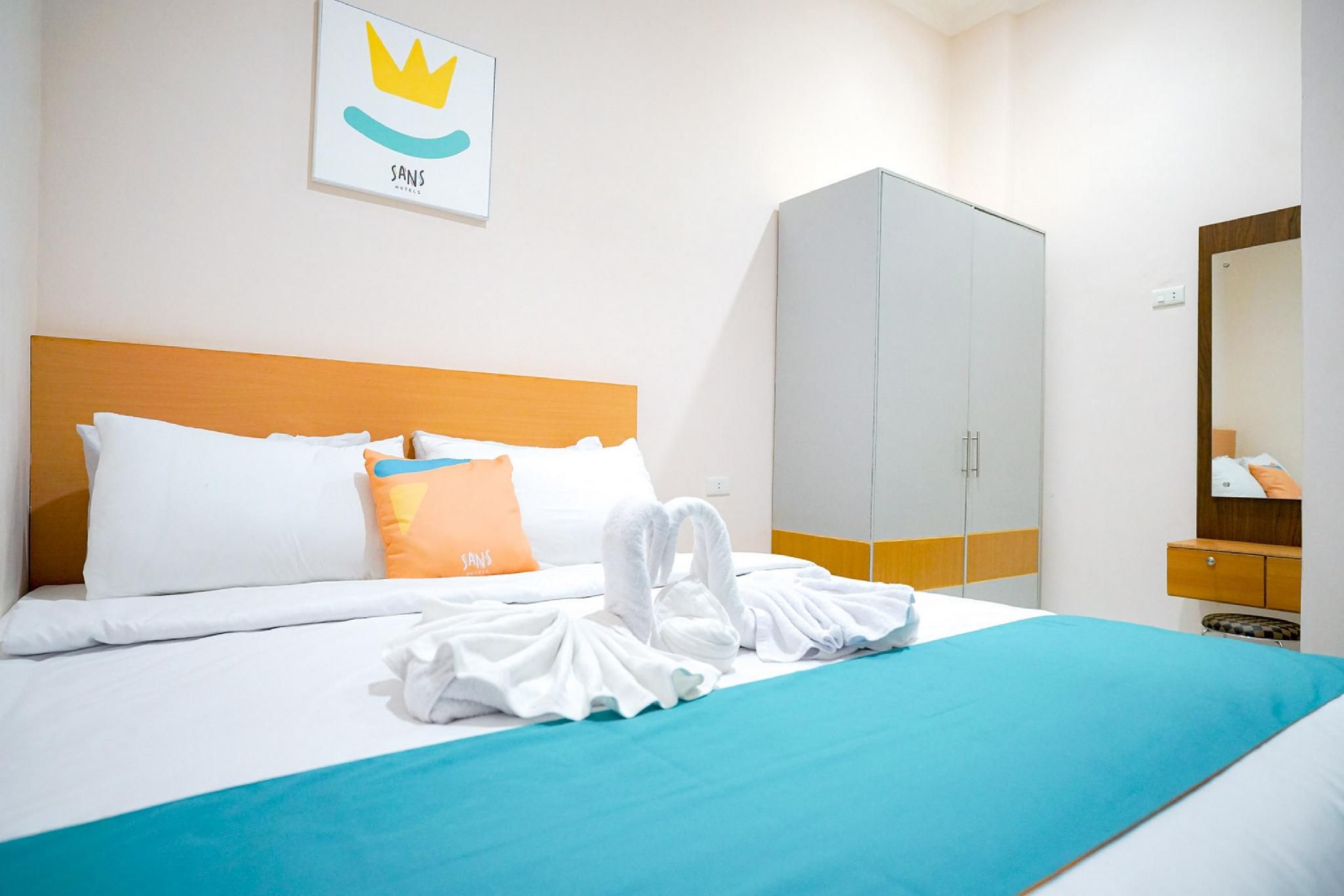 Sans Bougenville Lampung Standard Room