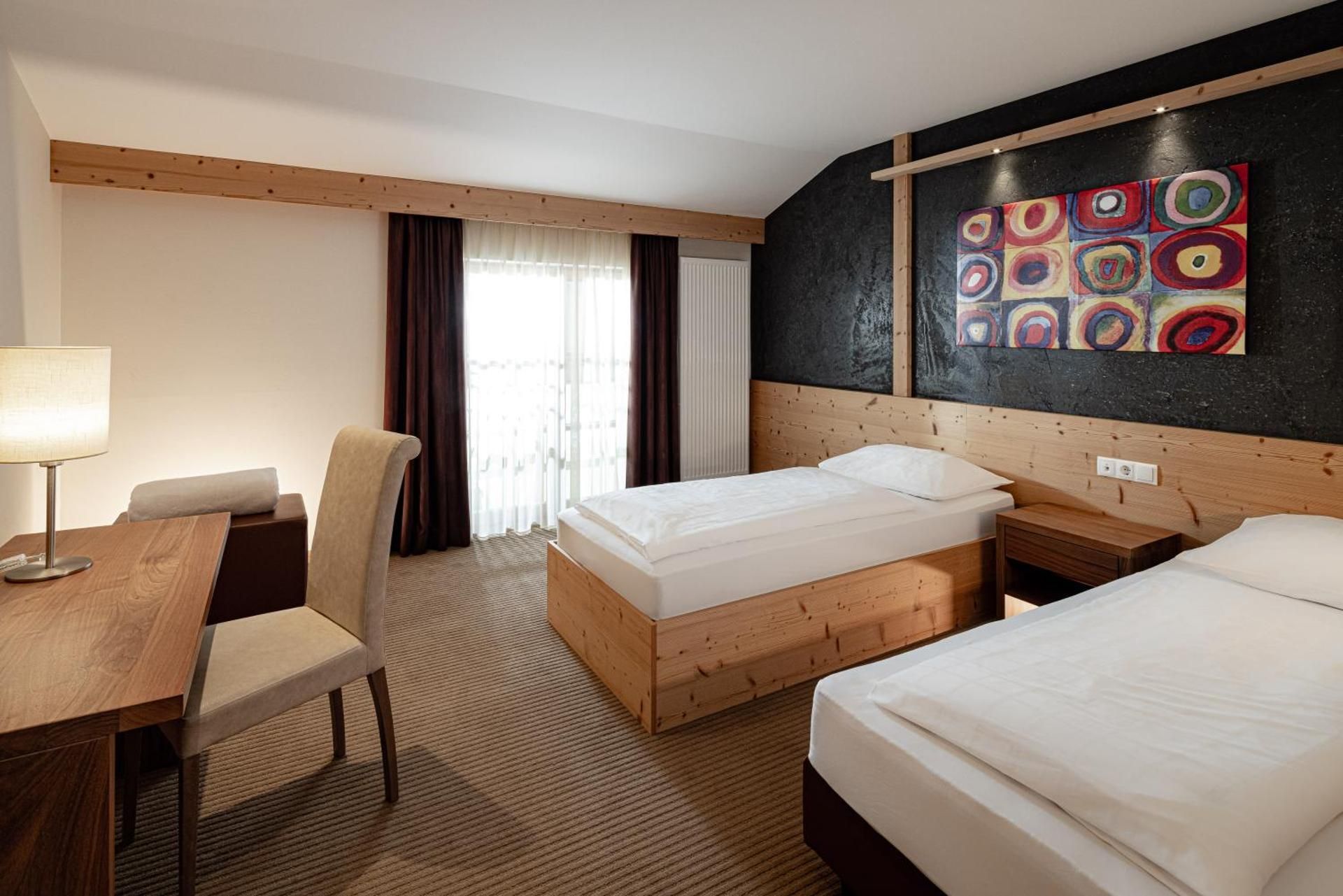 Deluxe Family Suite