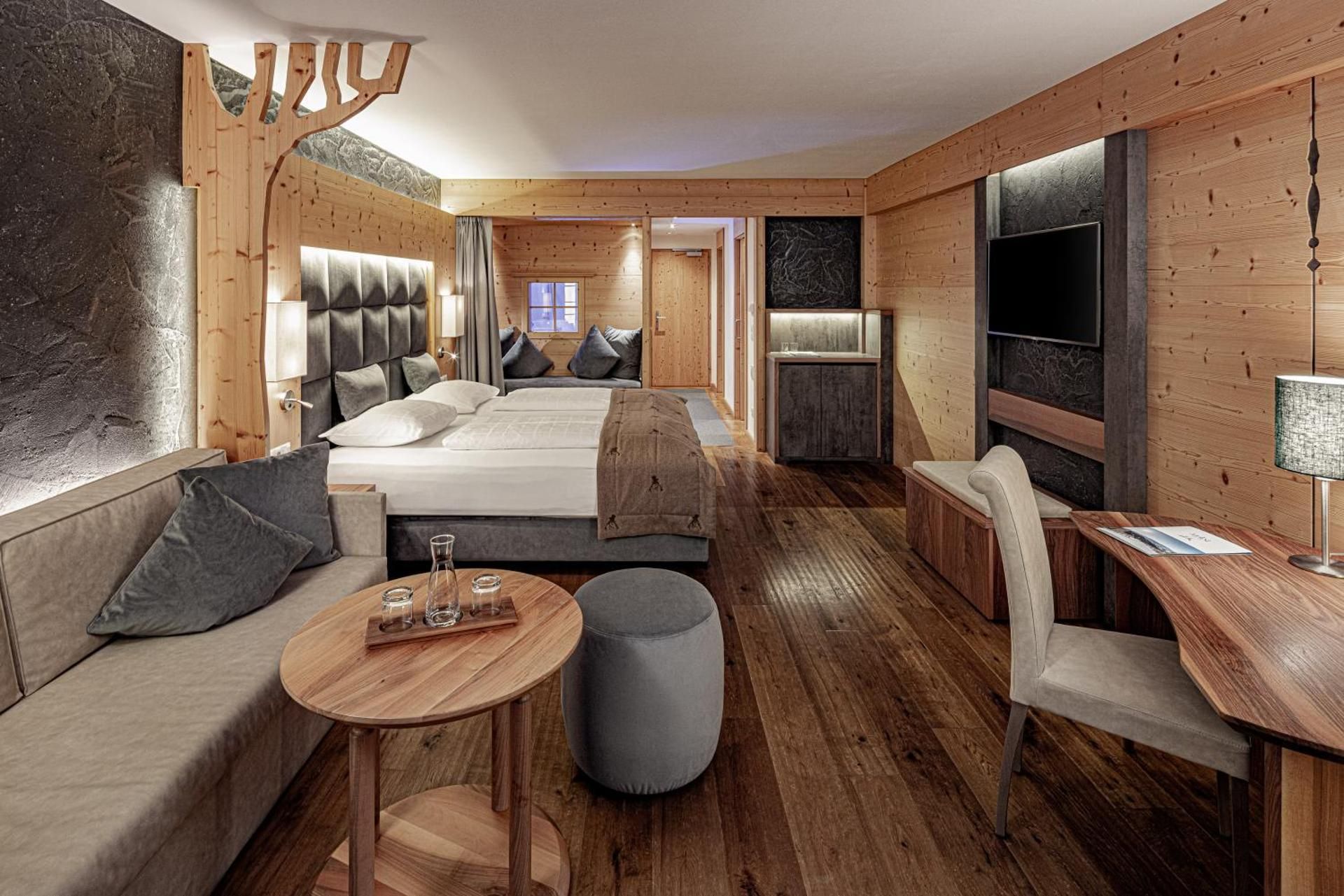 Standard Suite