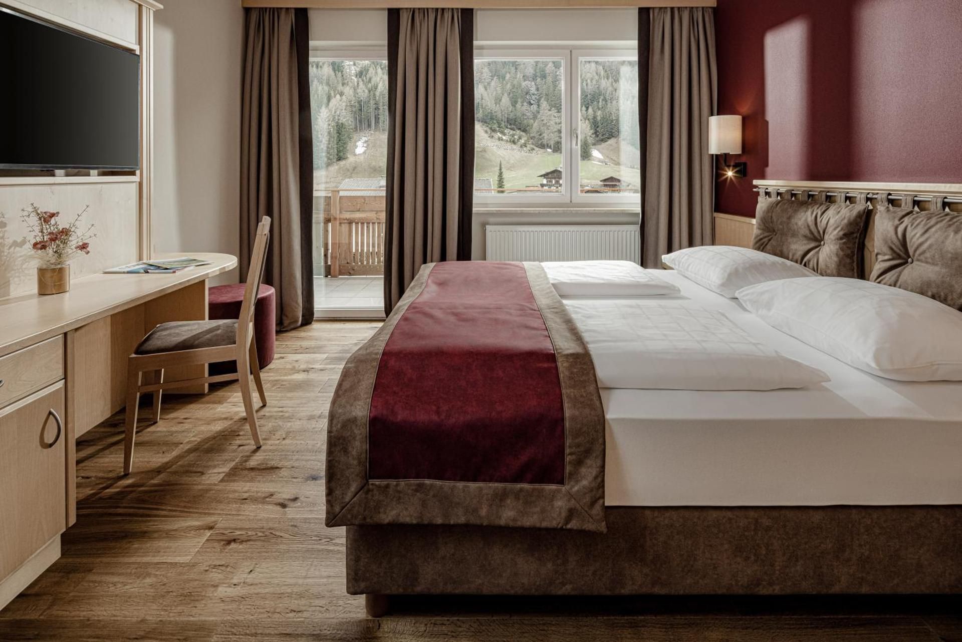 Family Suite Alpina with Kitchenette