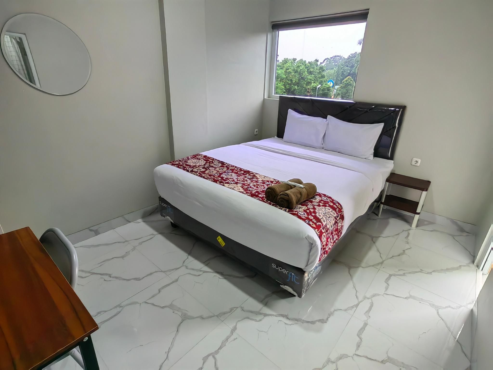 Deluxe Balcony Open View Room