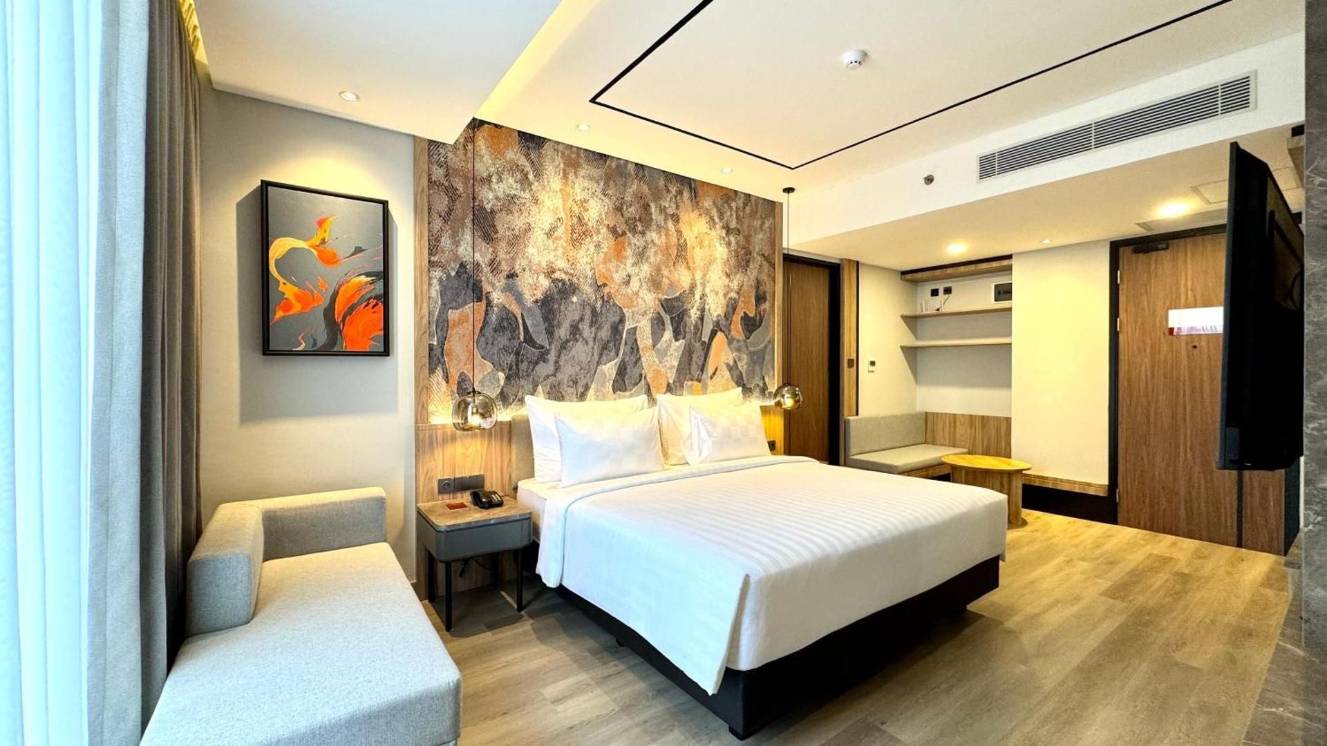 Executive Room