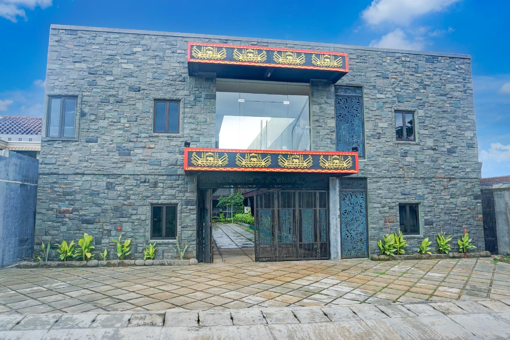 Hotel O Kedaton Near Rumah Sakit Advent Bandar Lampung Formerly Hotel Plain C Lake