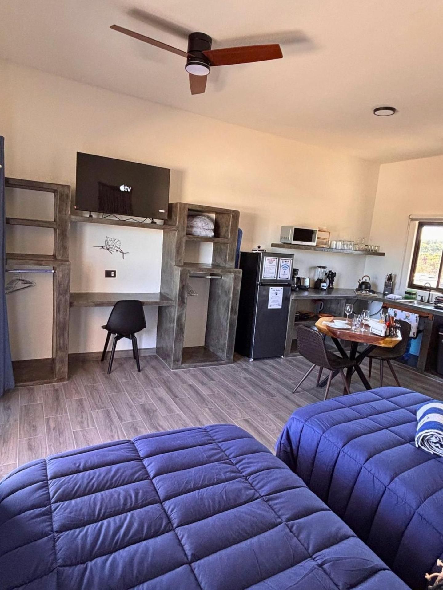 One-Bedroom Apartment with Balcony and Sea View