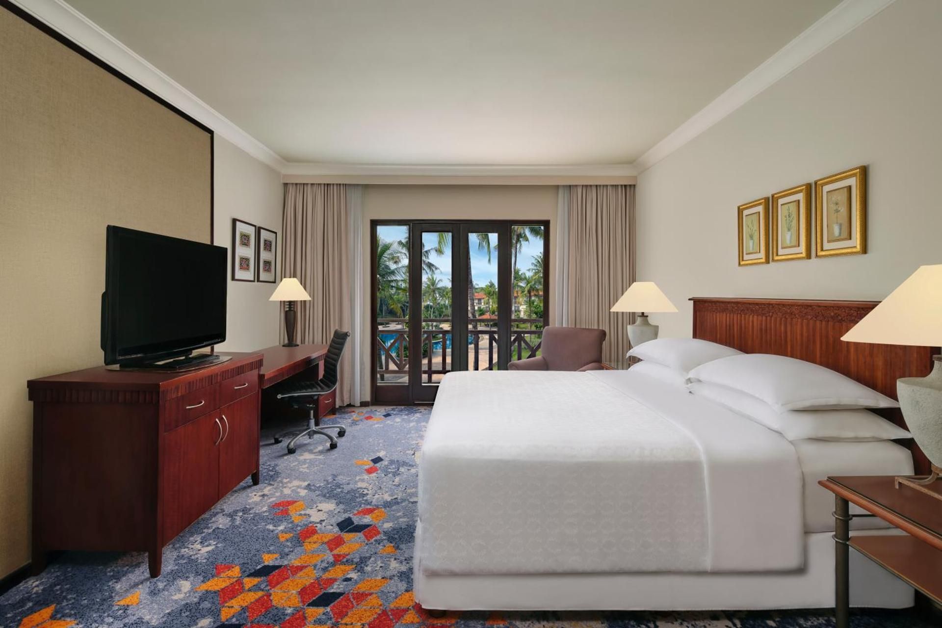 One-Bedroom Executive King Suite - Non-Smoking