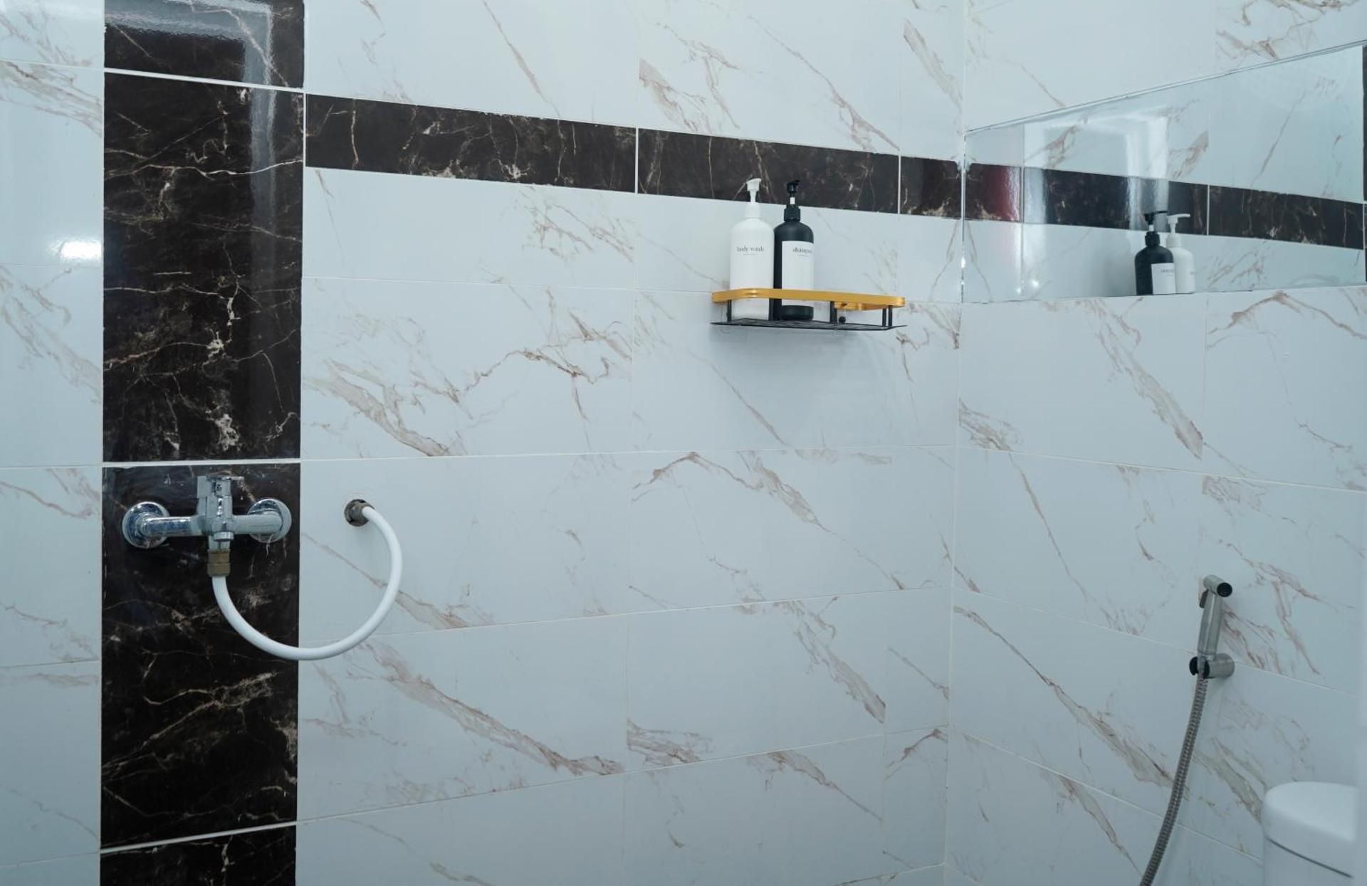 Standard Double Room with Shared Bathroom