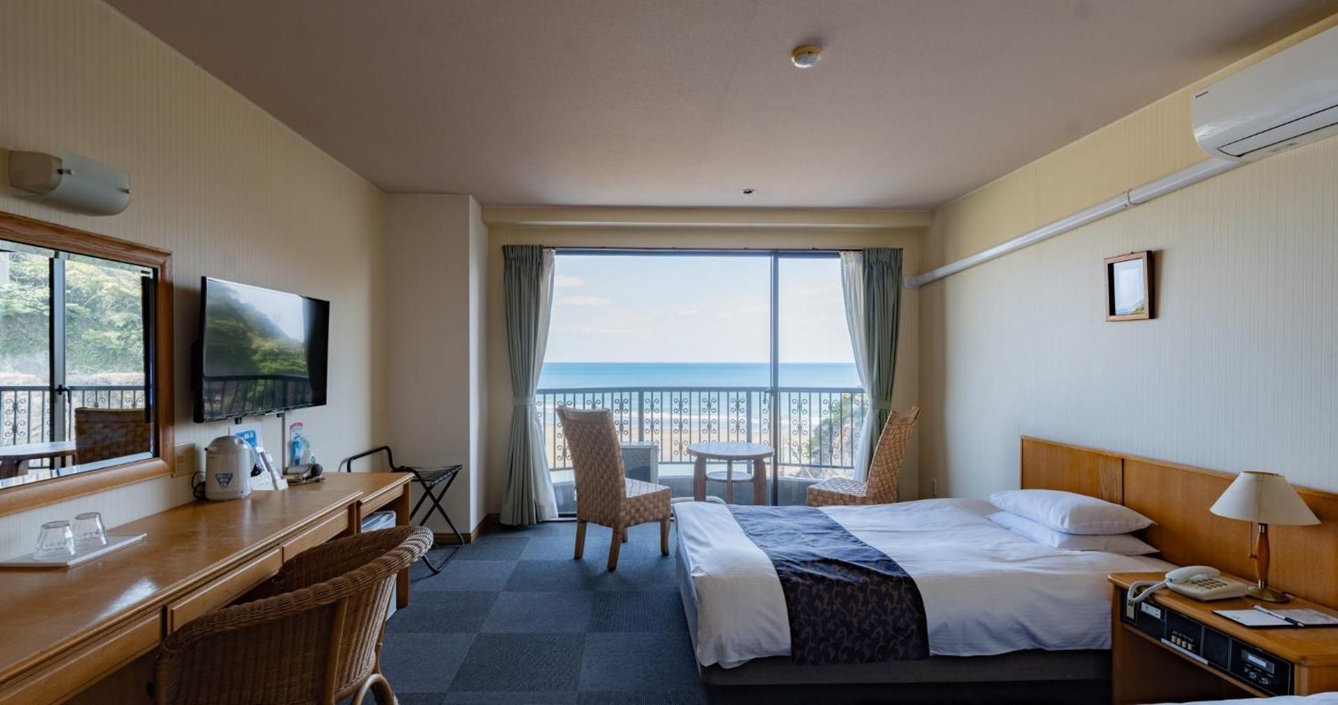 Ocean View Twin Room - Non-Smoking