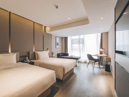 Jimu Twin Room