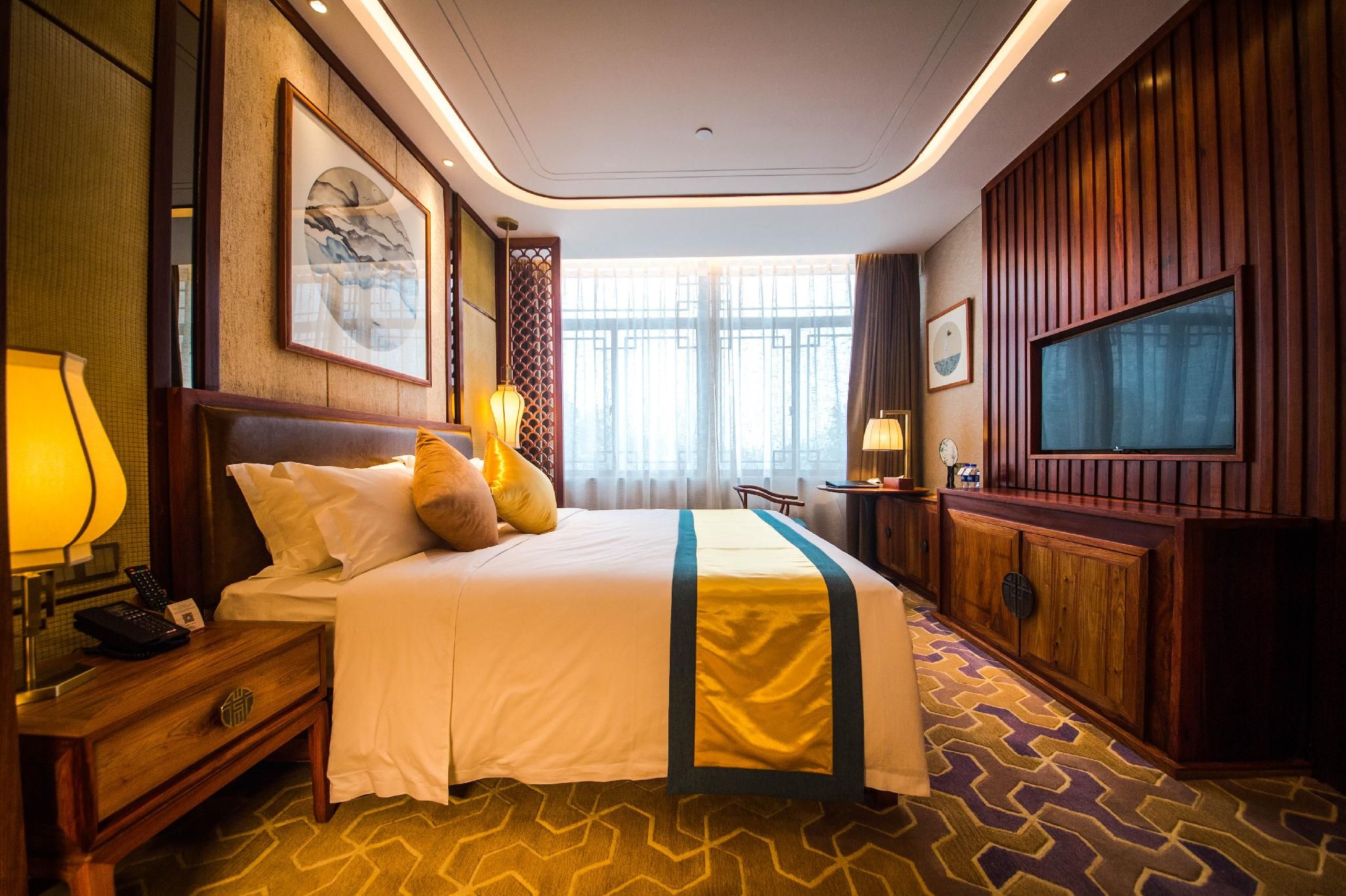 Executive Suite