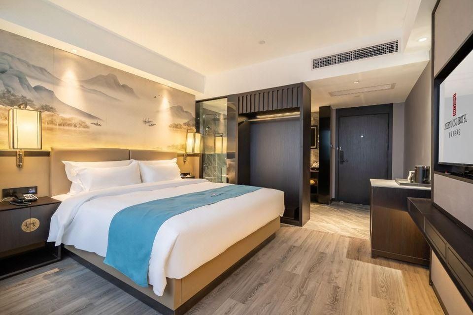 Rezen - DONG Guestroom, Chess