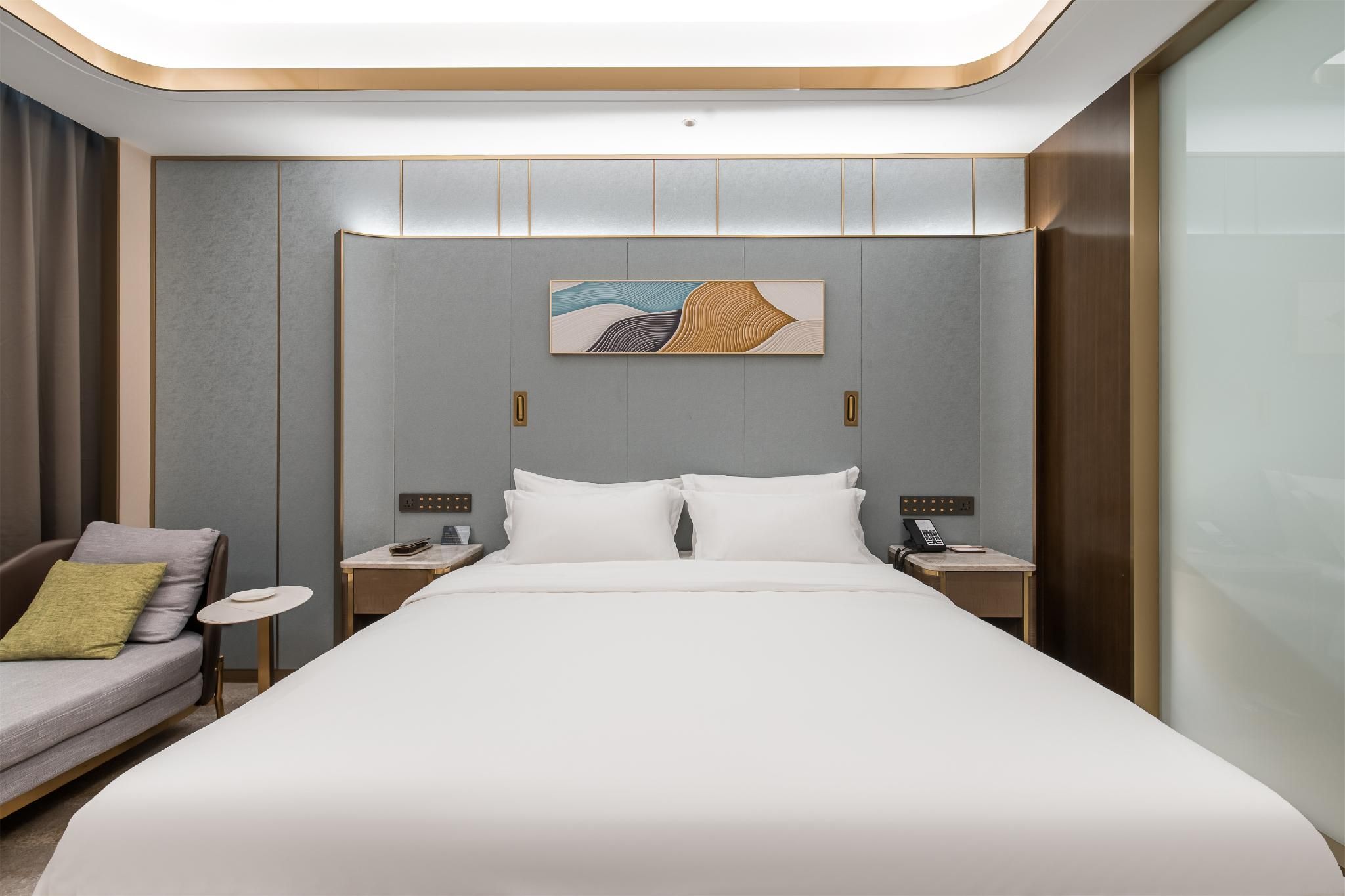 Rezen - Deluxe Business 1 Bed Room