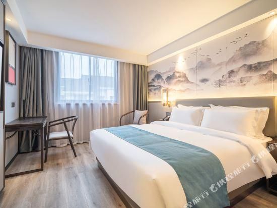 Rezen - Executive 2 Guest Room