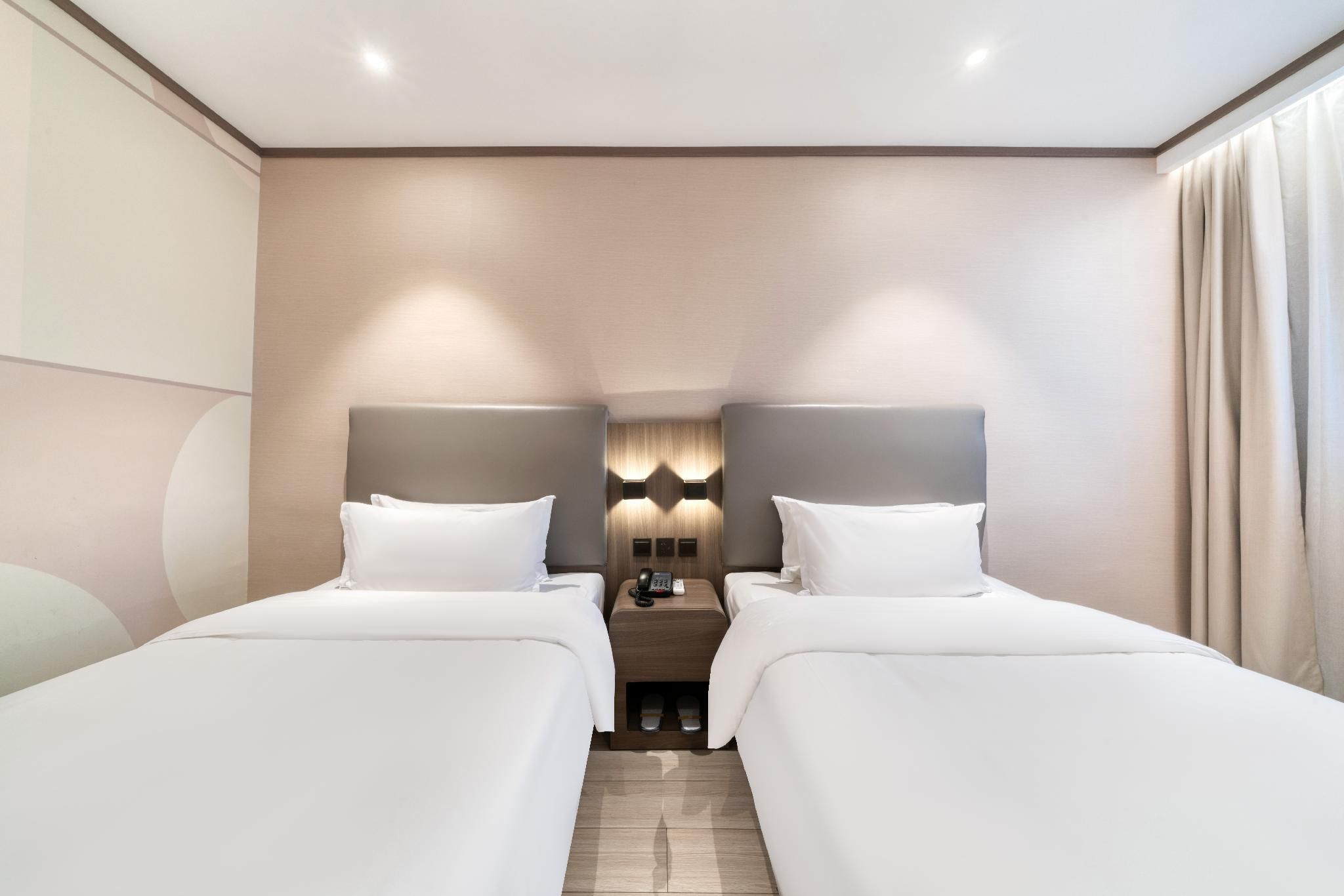 Huazhu - Twin Room A
