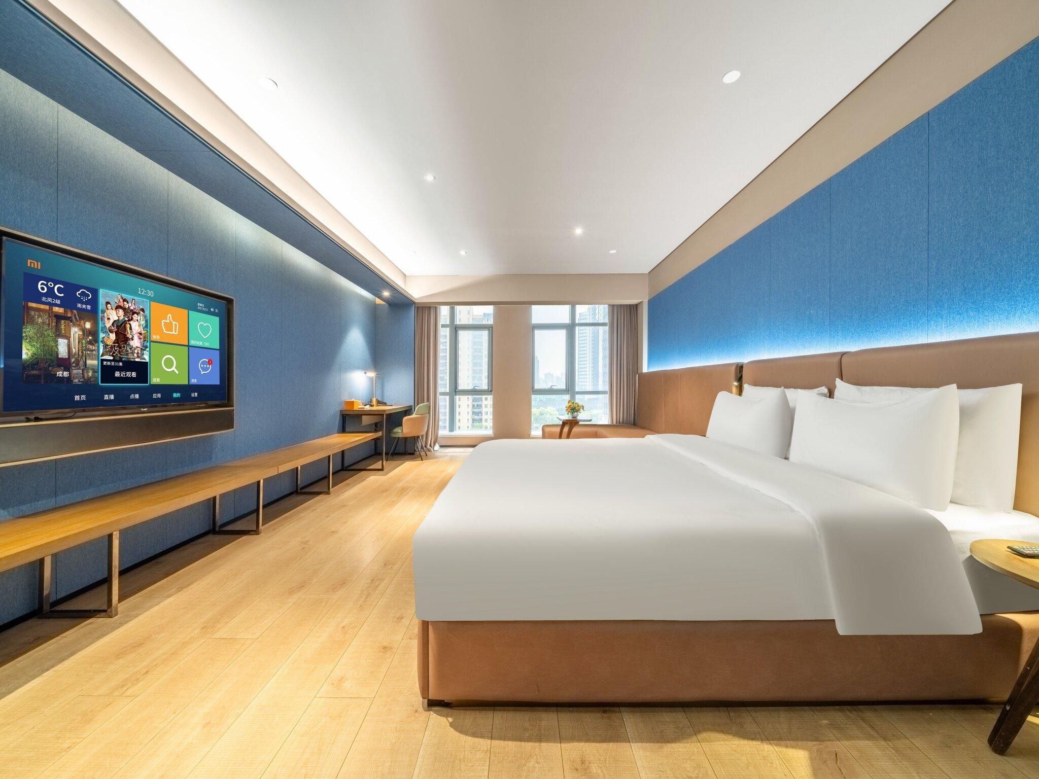 Business Queen Bed Room
