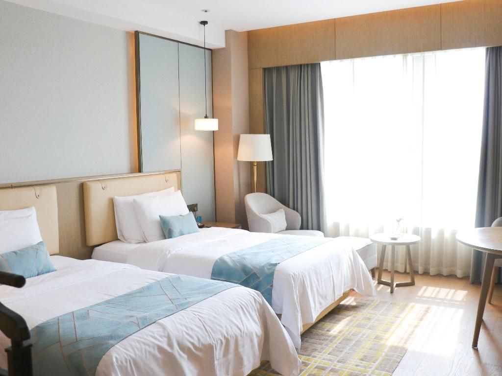 Executive Twin Bed Room