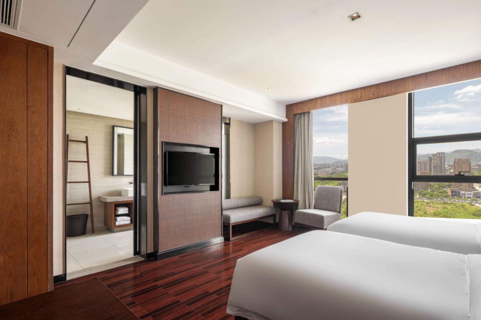 Four Seasons Urban Twin Room