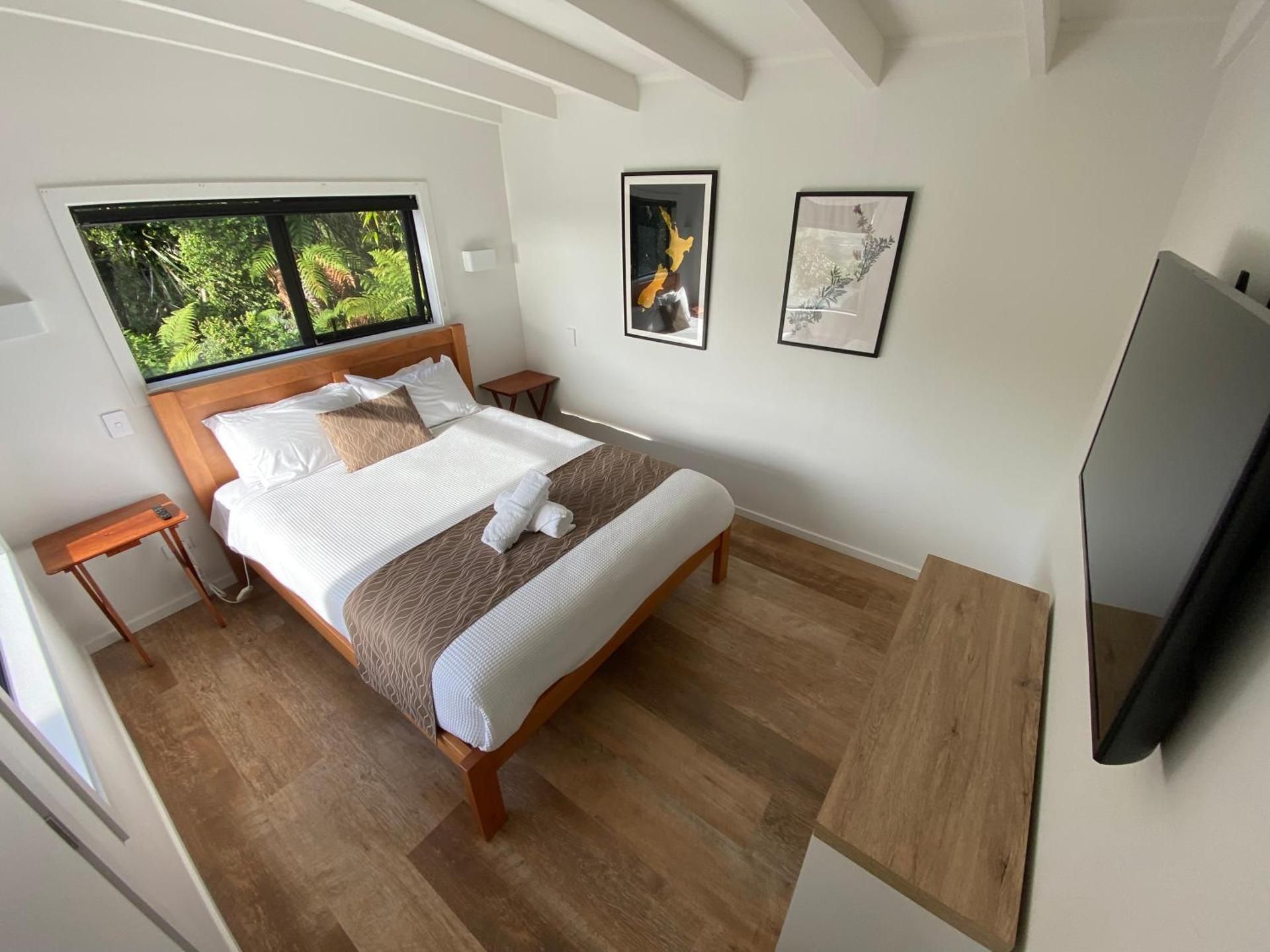 One-Bedroom Cottage - Blowholes View