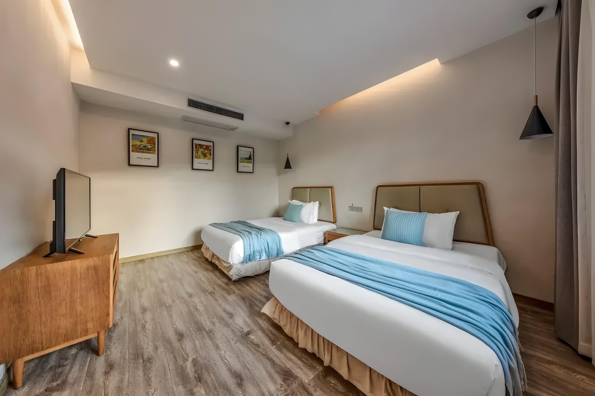 Standard Room - Parking Included