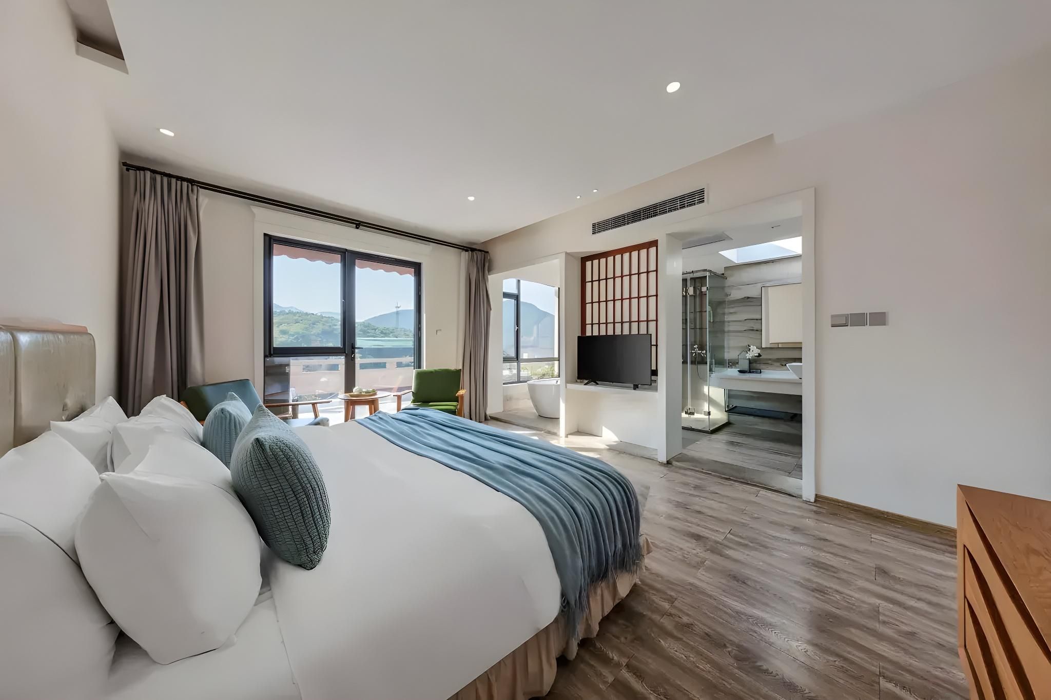 Suite View