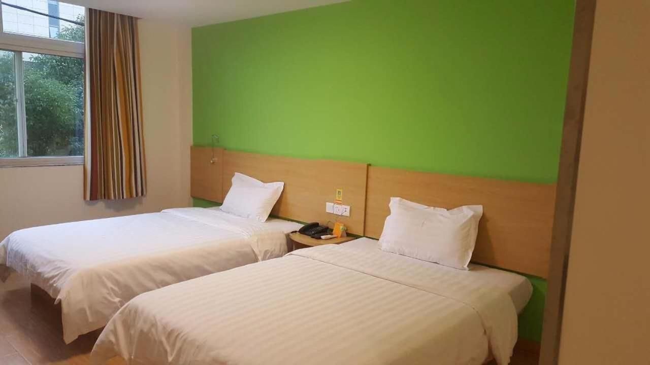 Business Twin Room