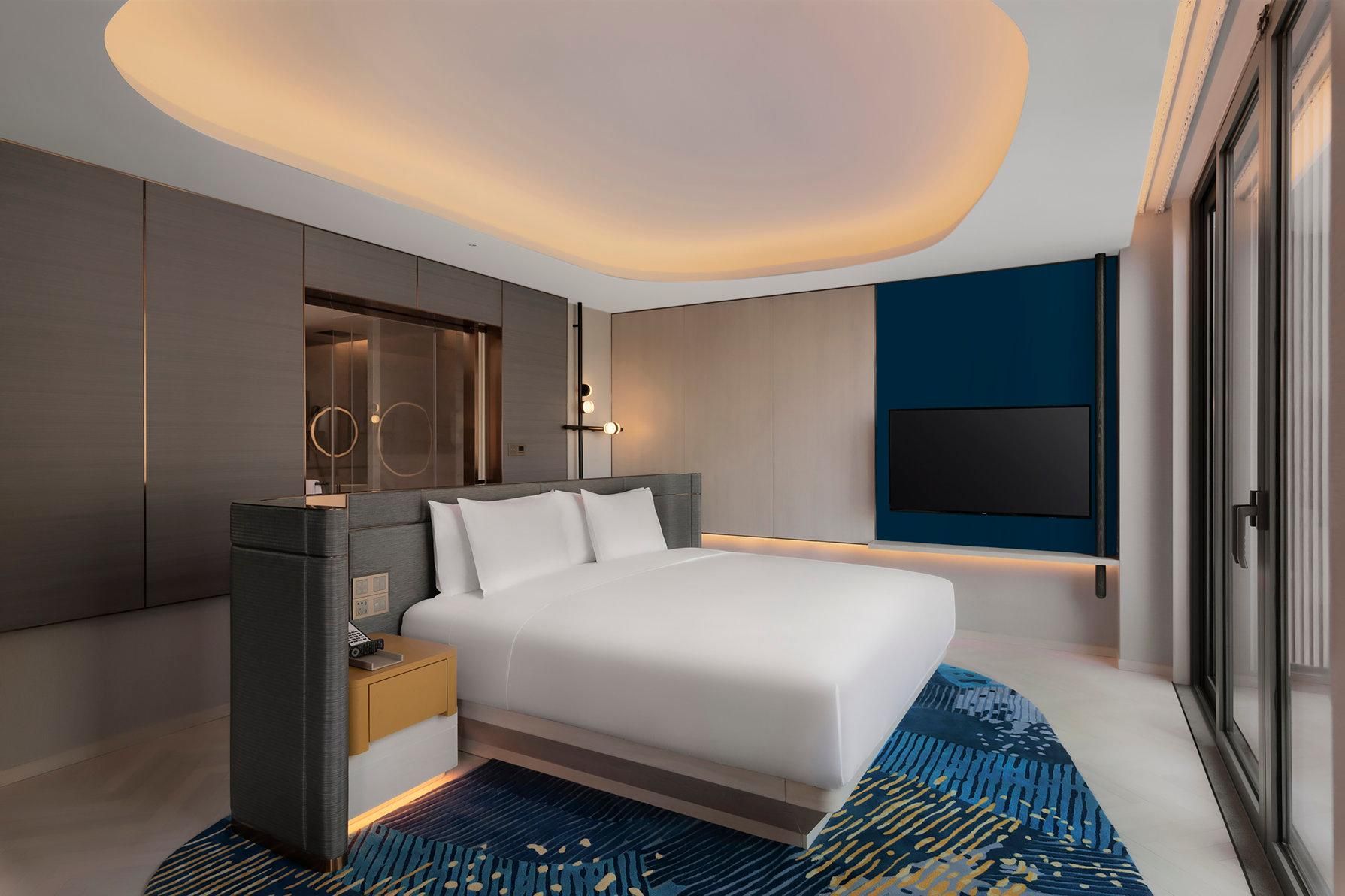 1 King Bedroom Suite Lingfeng Mountain View Balcony