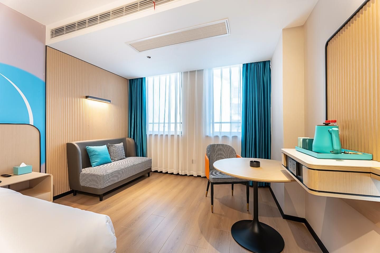 Dossen - Deluxe Bed Room