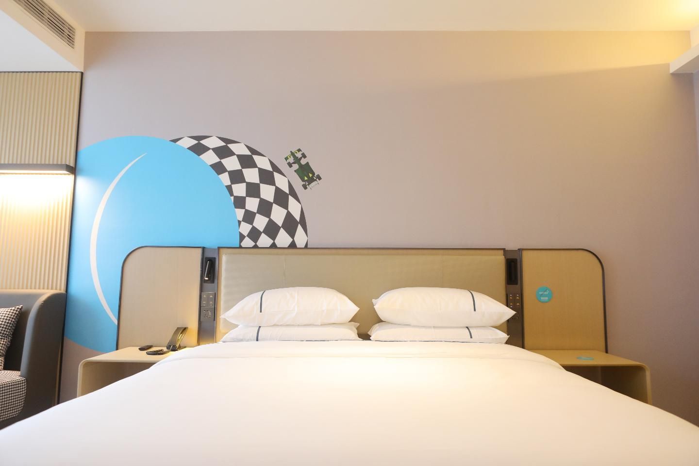 Dossen - Speical Offer Bed Room