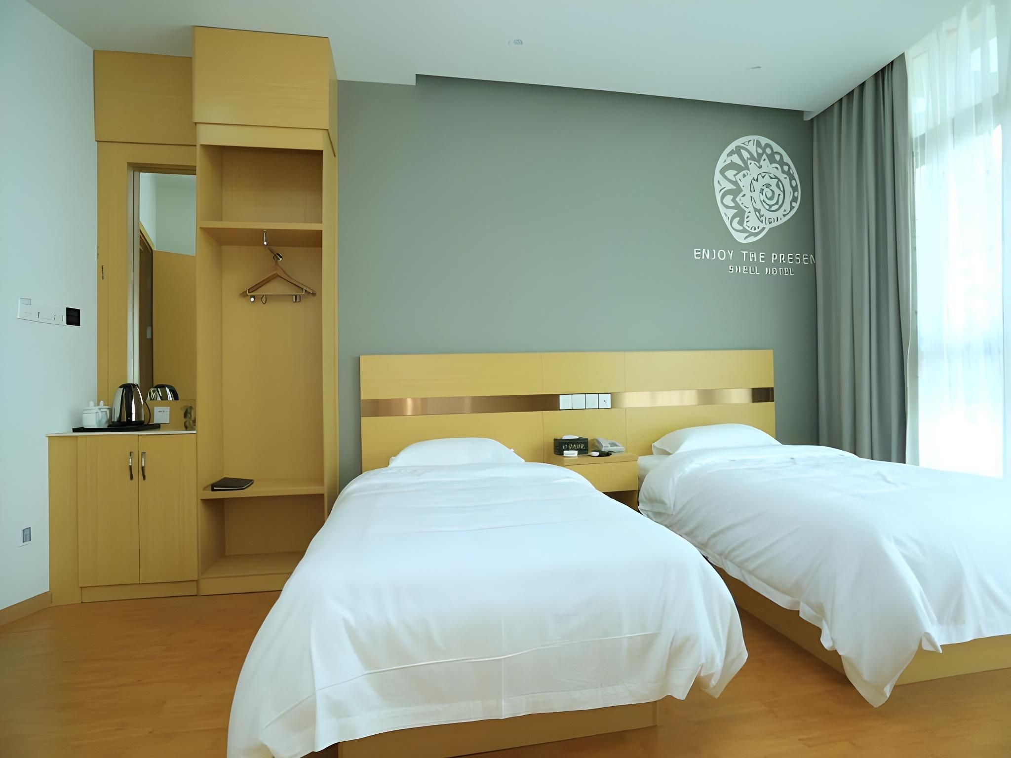 GTI - Economic Fashion Twin Room