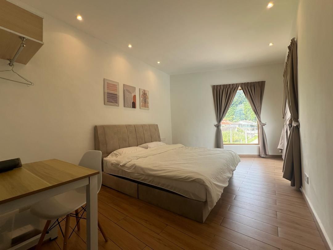 Superior - 1 King Bed