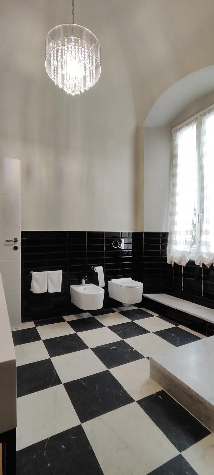 Queen Room with Spa Bath