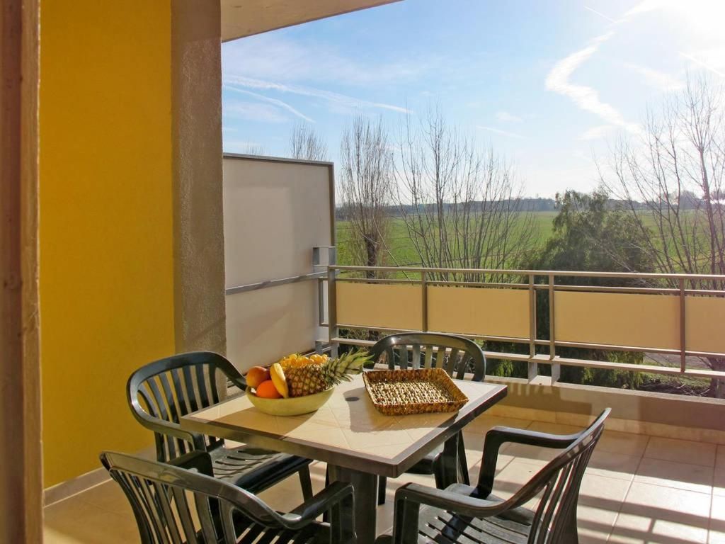 One-Bedroom Apartment with Air Conditioning and Terrace (4 Adults)