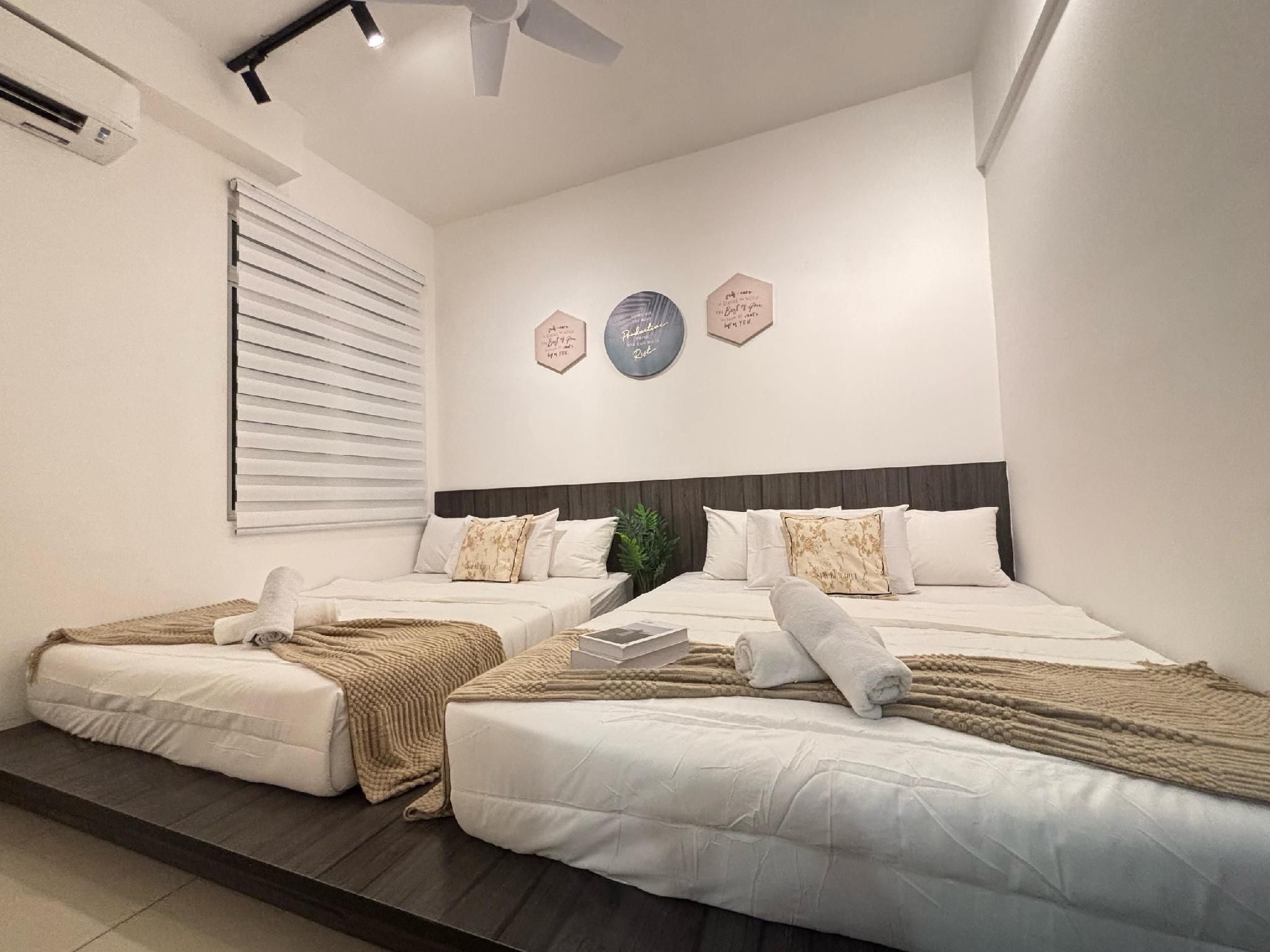 Three Bedroom Apartment with Balcony
