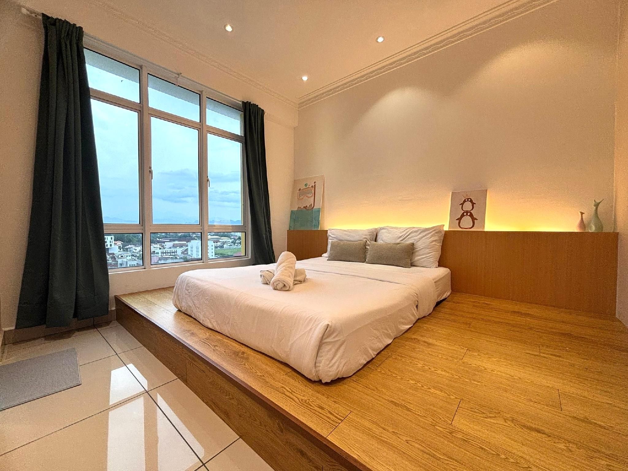 4 Bedroom Apartment